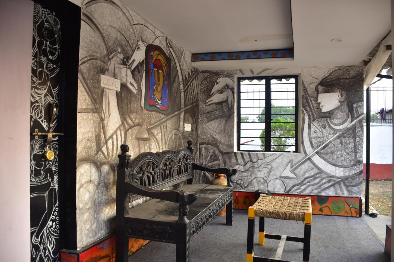 Panchobon Art Resort Шантиникетан Экстерьер фото