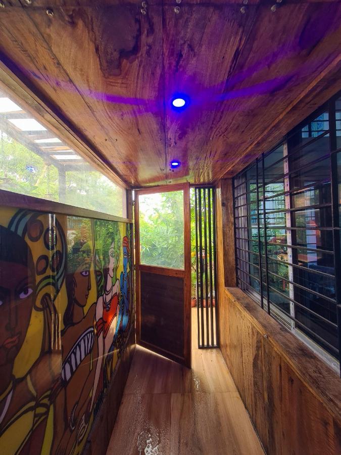 Panchobon Art Resort Шантиникетан Экстерьер фото