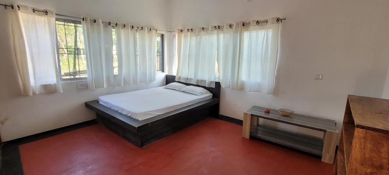 Panchobon Art Resort Шантиникетан Экстерьер фото