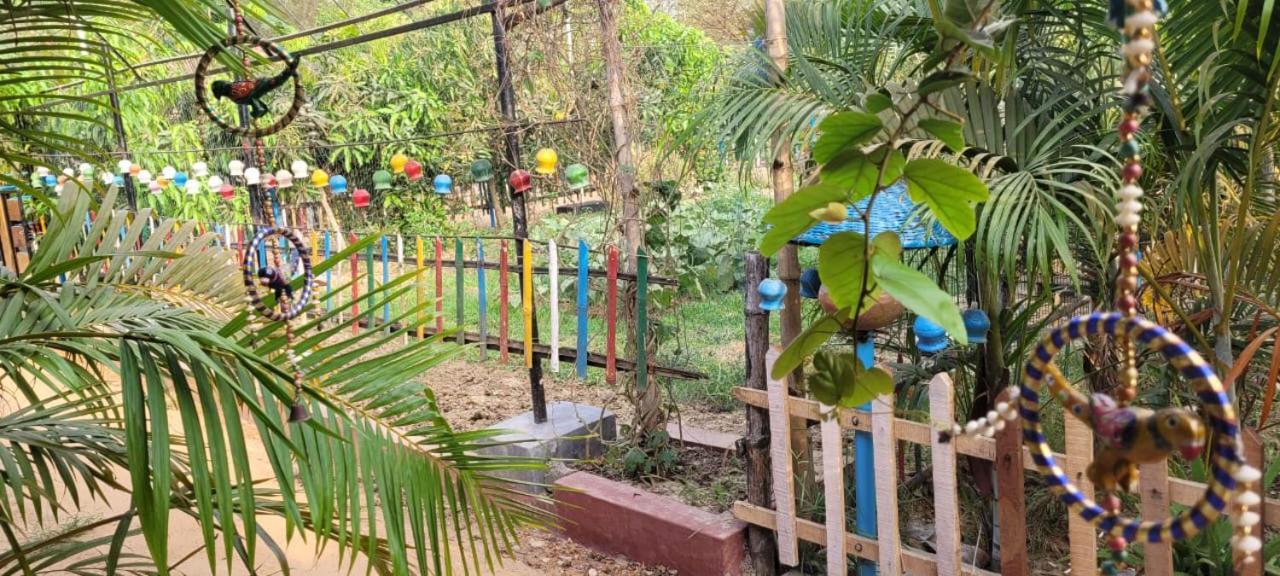 Panchobon Art Resort Шантиникетан Экстерьер фото
