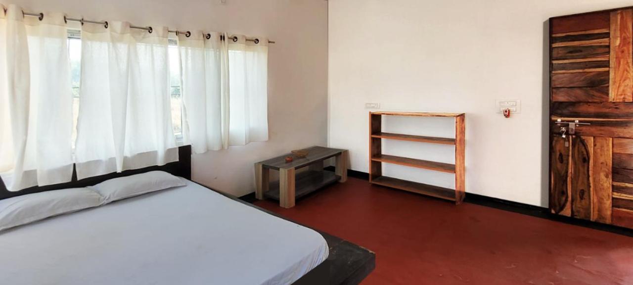 Panchobon Art Resort Шантиникетан Экстерьер фото